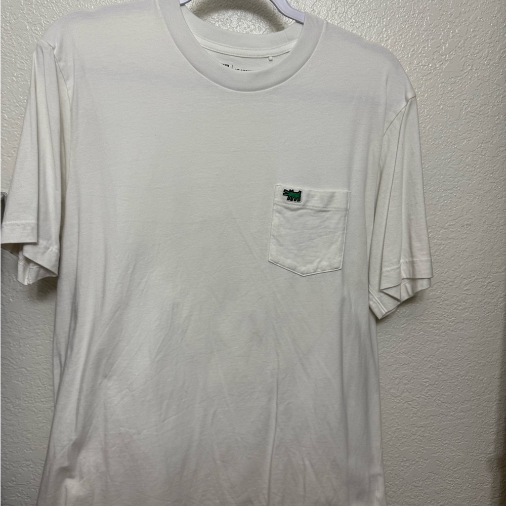 Uniqlo White T-Shirt with Pocket